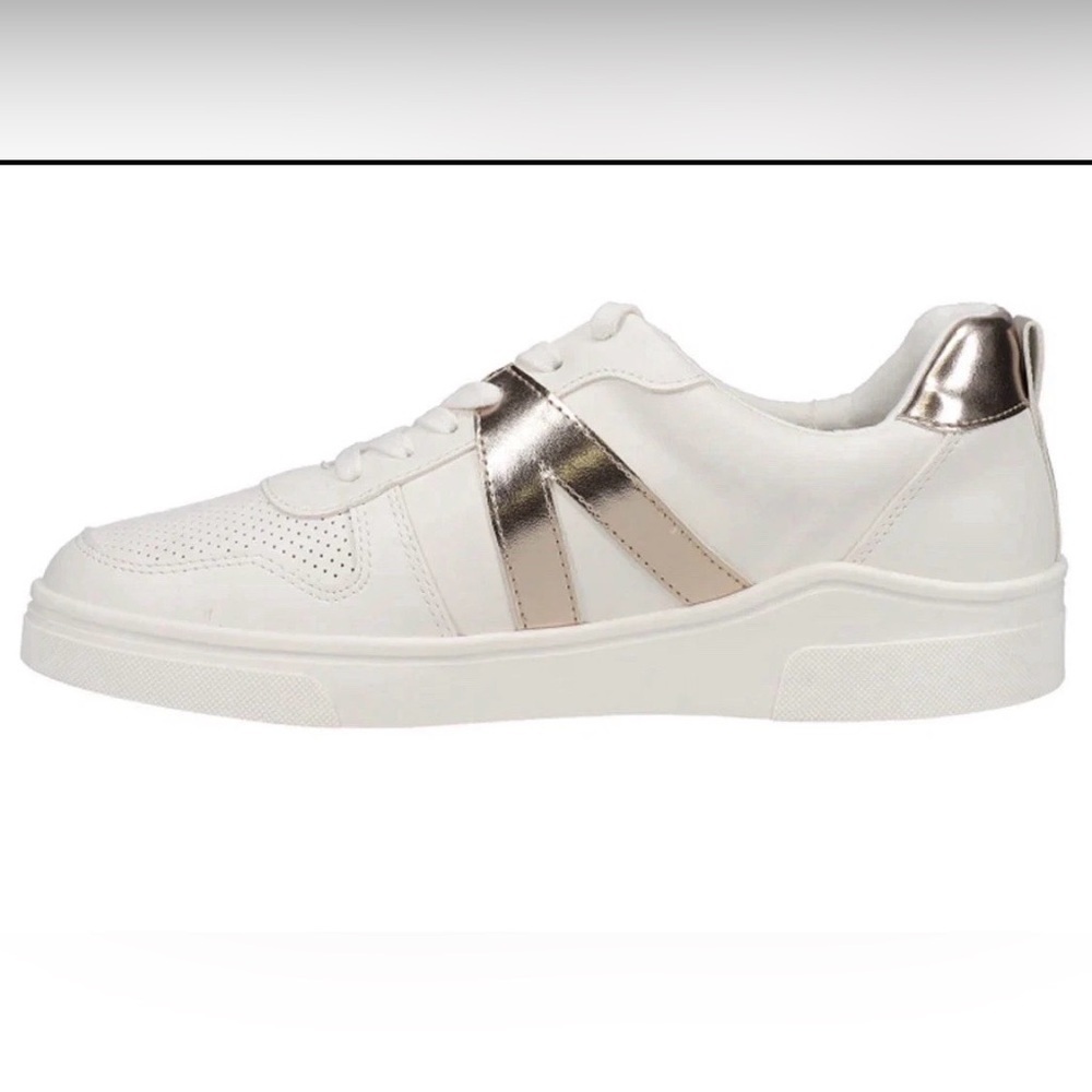 MIA Alta Metallic Perforated Lace Up Womens White Sneakers Casual Shoes MH1190-